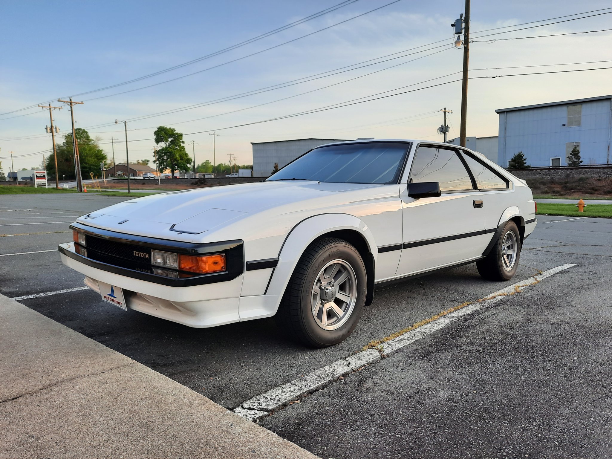 85Supra.jpg