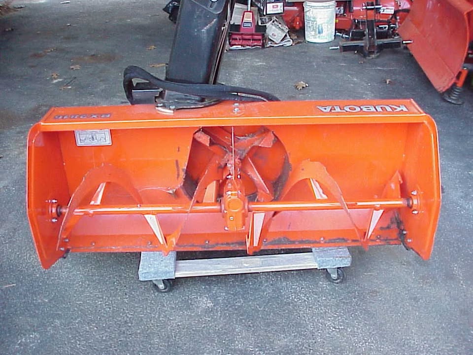 snowblower 1.jpg