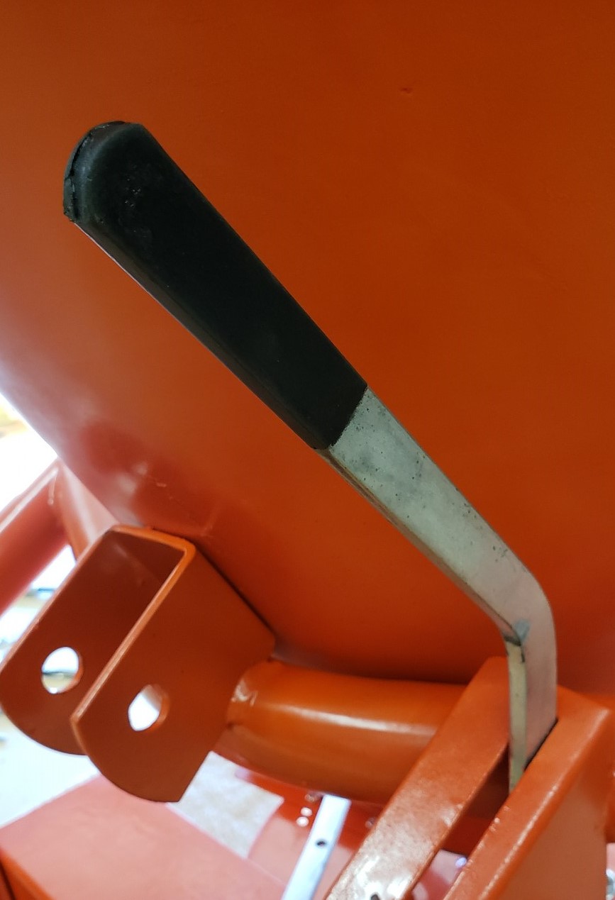 21 Plasti Dip® on the rate adjustment lever.jpg