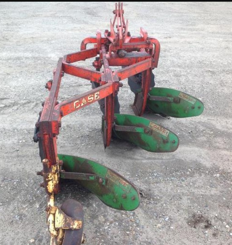 Case Eagle Hitch Plow.jpg