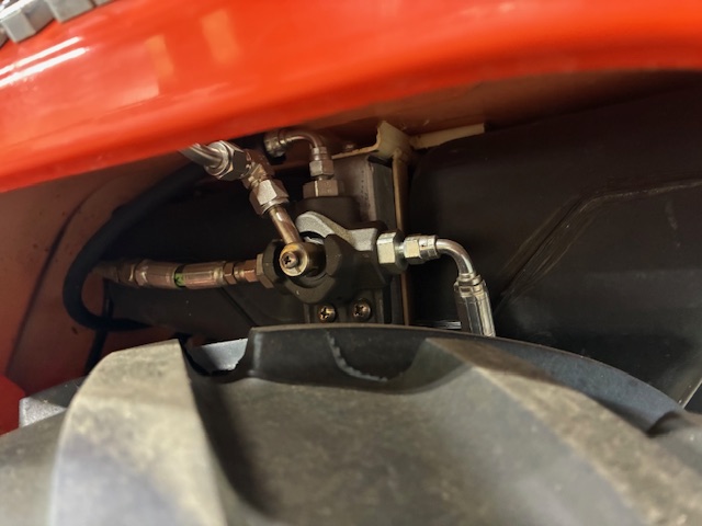 G1900 Valve 3.jpg