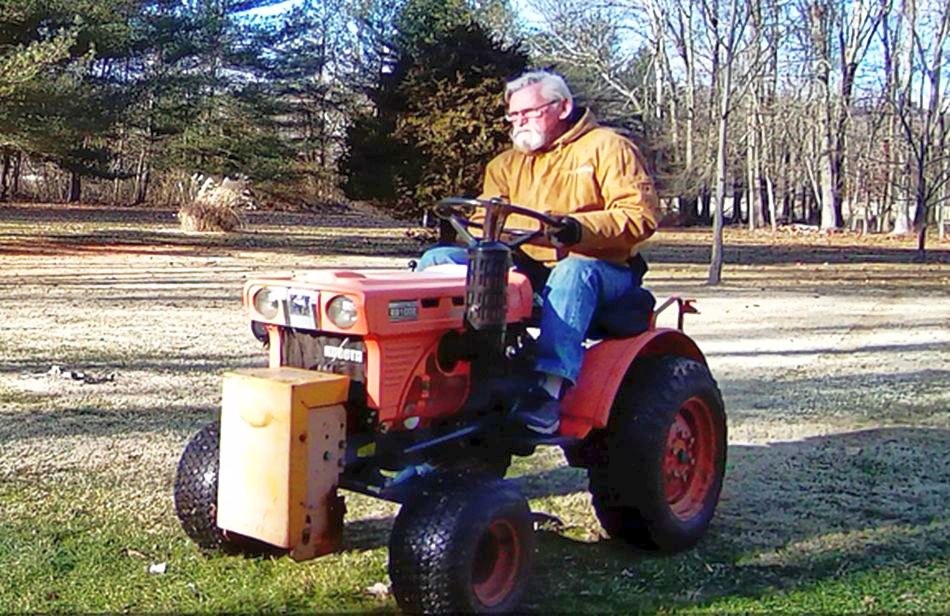 B5100 seat adjustment.....grumpy old man | OrangeTractorTalks ...