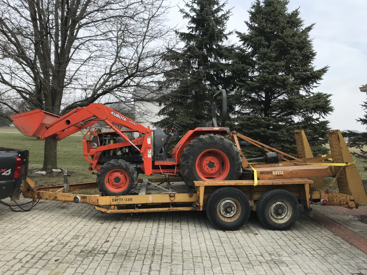 Kubota la680 clearance specs