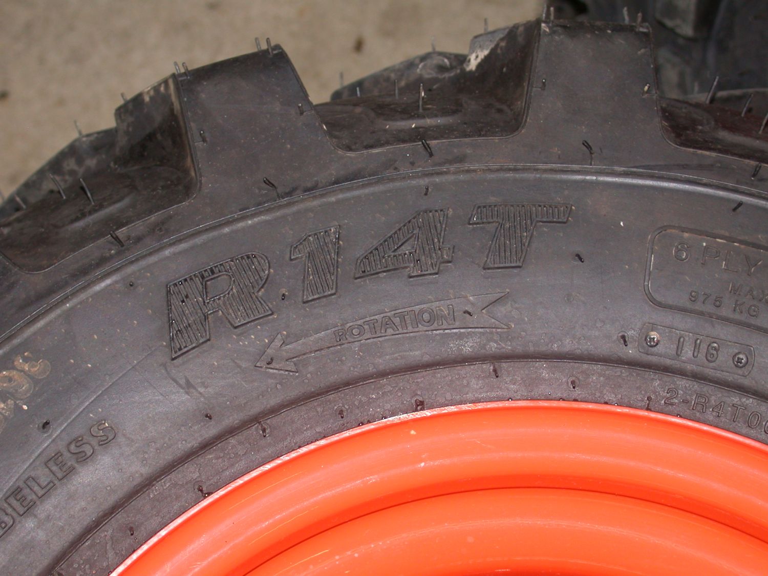 Kubota  R14T.jpg