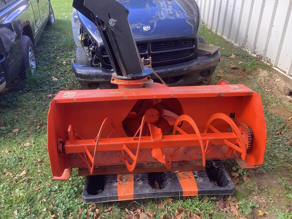 Kubota F2450CB1 50" 2STAGE SNOWBLOWER Information