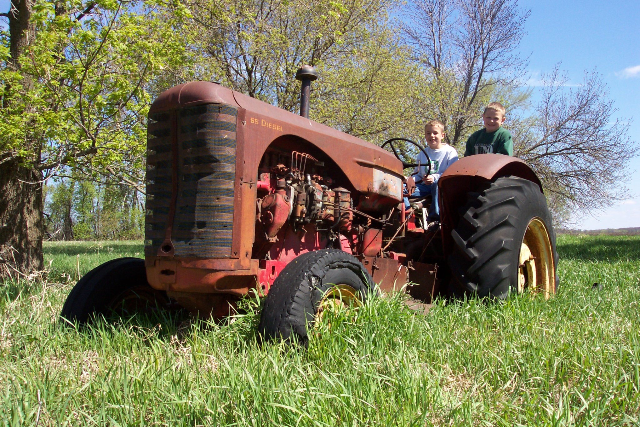 Massey Harris 55 Diesel.jpg