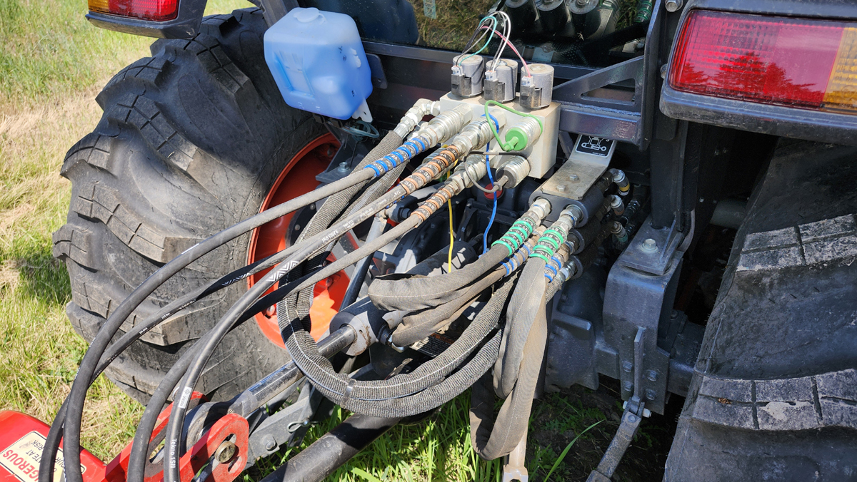 mx6000_hoses.jpg