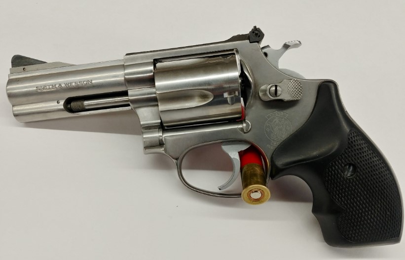 S&W Model 60.jpg