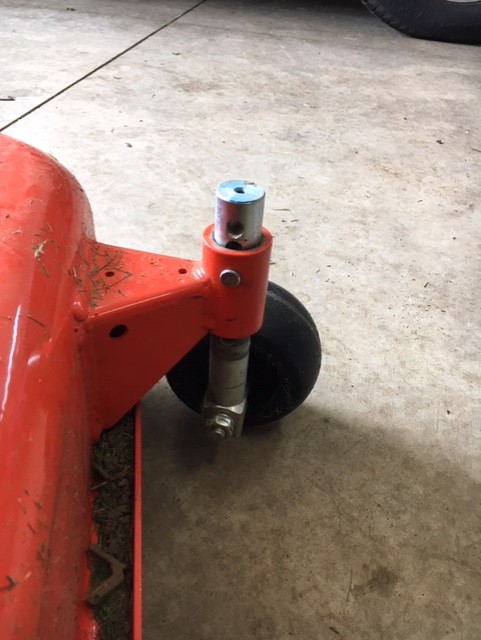 Adjusting anti scalp wheels outlet