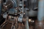 tractor crack on transmission case needs weld 001.JPG