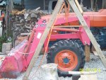 L305DT loader mount 003.JPG
