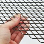 Mild-Steel-20-x-10-Expanded-Mesh-Image-4.jpg